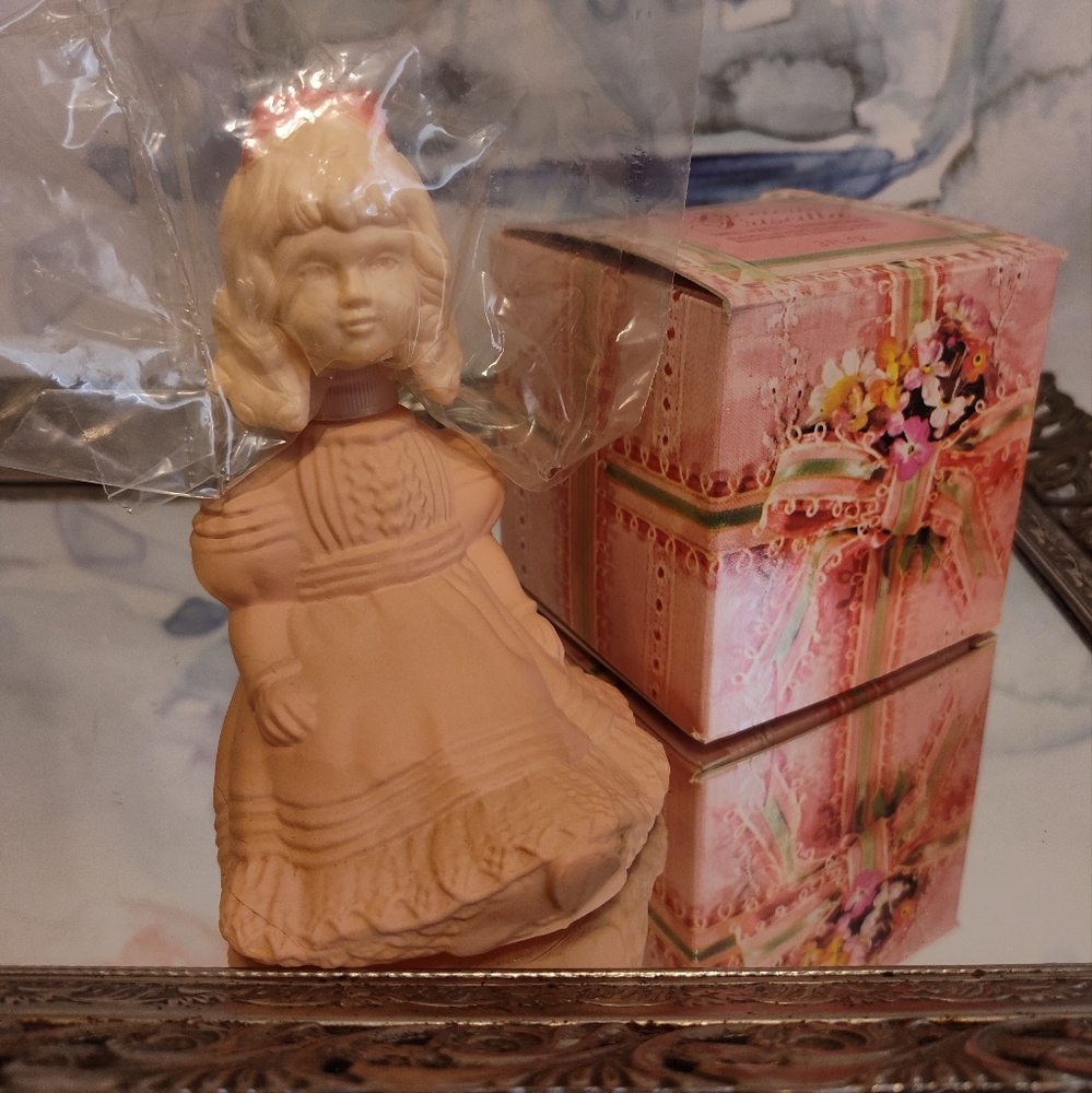 Vintage Avon Precious Priscilla Decanter – Empty Collectible Bottle